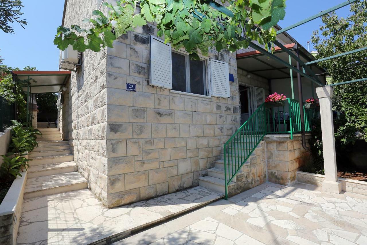 Apartments Off Supetar Δωμάτιο φωτογραφία